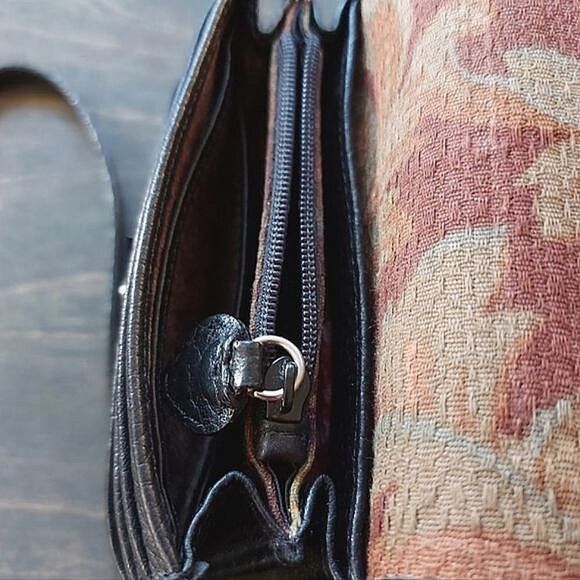 Vtg 90s black pebbled leather multi-pocket crossbody mini bag - Picture 10 of 16